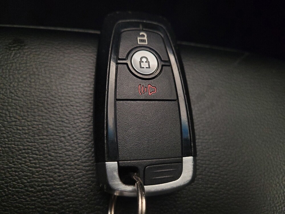 2020 Ford Edge in Fairfield, OH 45014 - 18099502 32