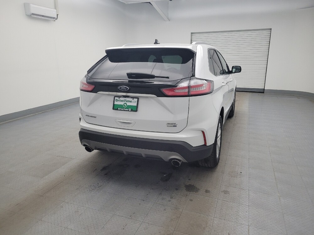 2020 Ford Edge in Fairfield, OH 45014 - 18099502 7