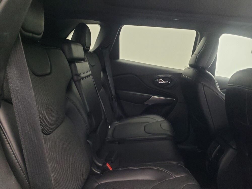 2019 Jeep Cherokee in Union City, GA 30291 - 18099509 19