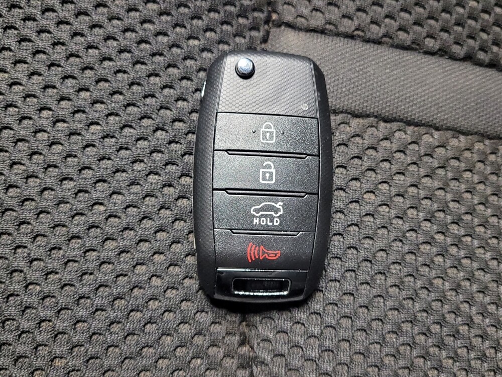 2019 Kia Optima in Charlotte, NC 28273 - 18099510 32