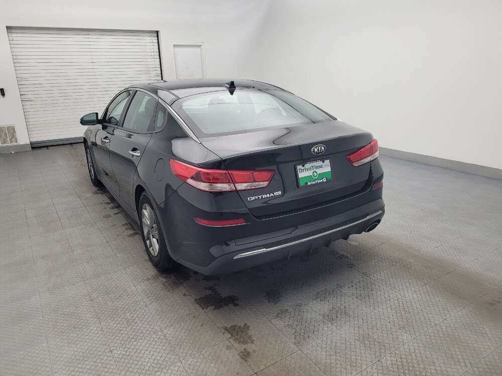 2019 Kia Optima in Charlotte, NC 28273 - 18099510 6