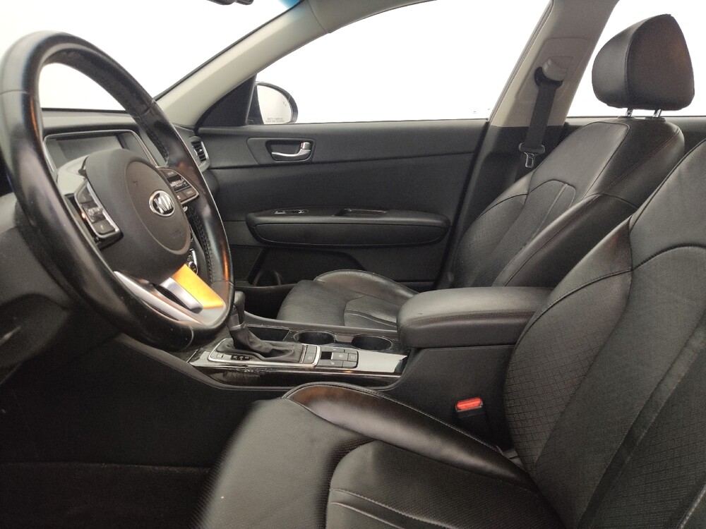 2019 Kia Optima in Macon, GA 31210 - 18099517 17