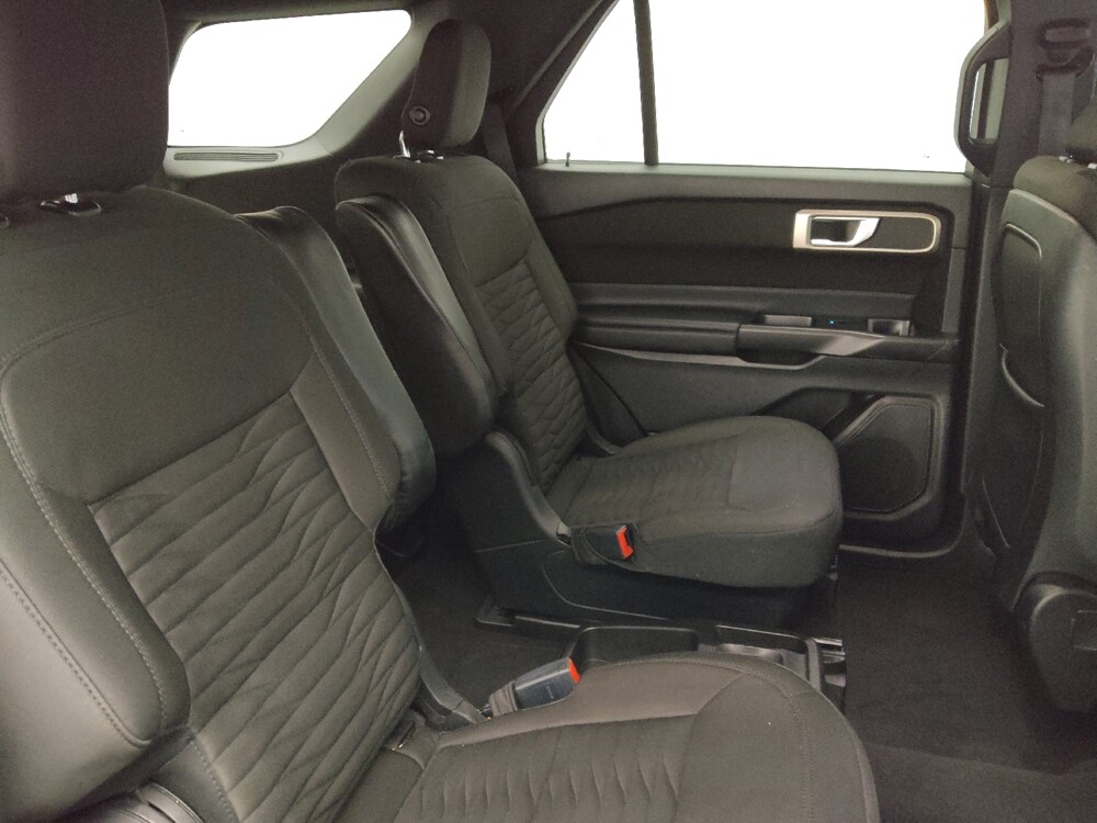 2020 Ford Explorer in Sanford, FL 32773 - 18099521 19