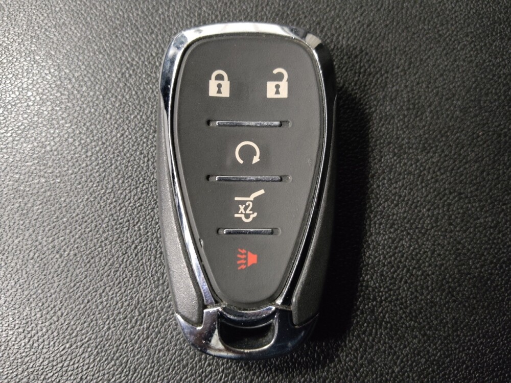 2021 Chevrolet Equinox in Baton Rouge, LA 70816 - 18099536 32