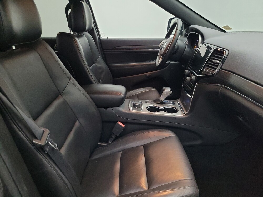 2020 Jeep Grand Cherokee in Gainesville, FL 32609 - 18099537 21