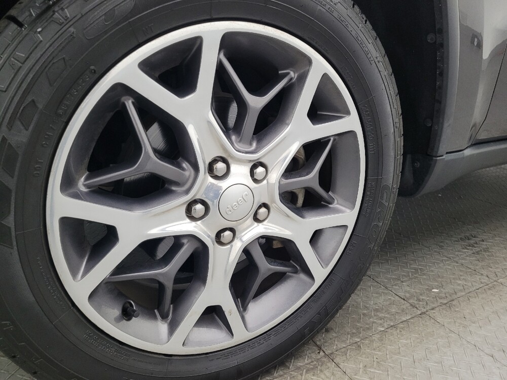 2020 Jeep Grand Cherokee in Gainesville, FL 32609 - 18099537 31