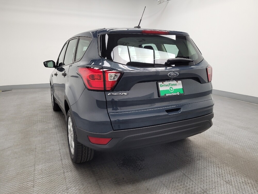 2019 Ford Escape in Las Vegas, NV 89102 - 18099540 5