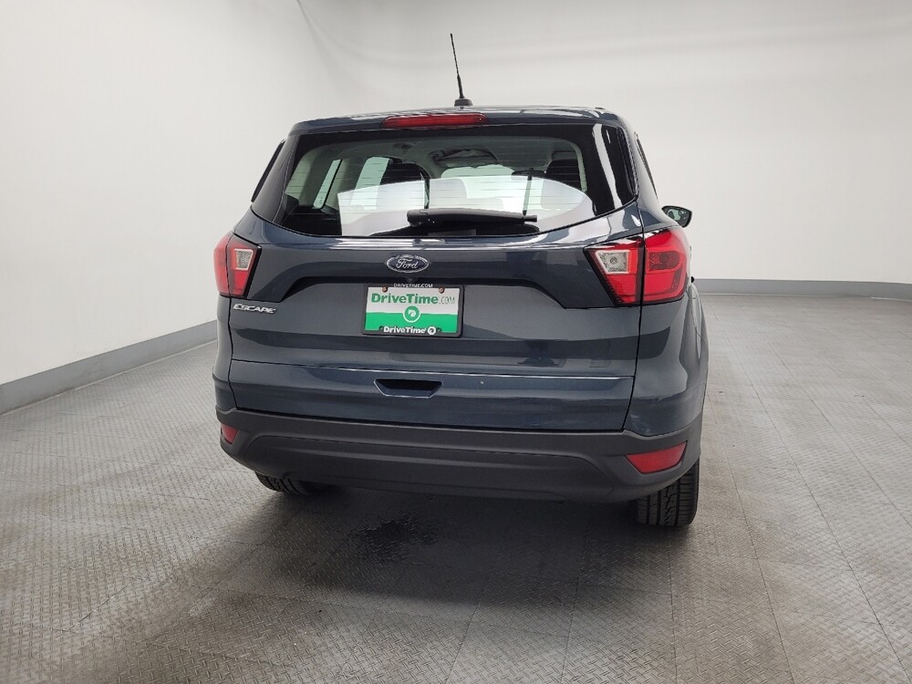 2019 Ford Escape in Las Vegas, NV 89102 - 18099540 7