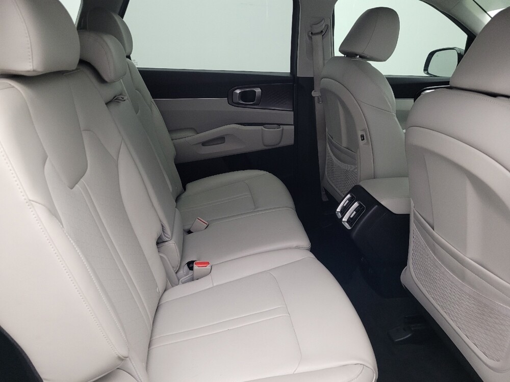 2021 Kia Sorento in Gainesville, FL 32609 - 18099542 19