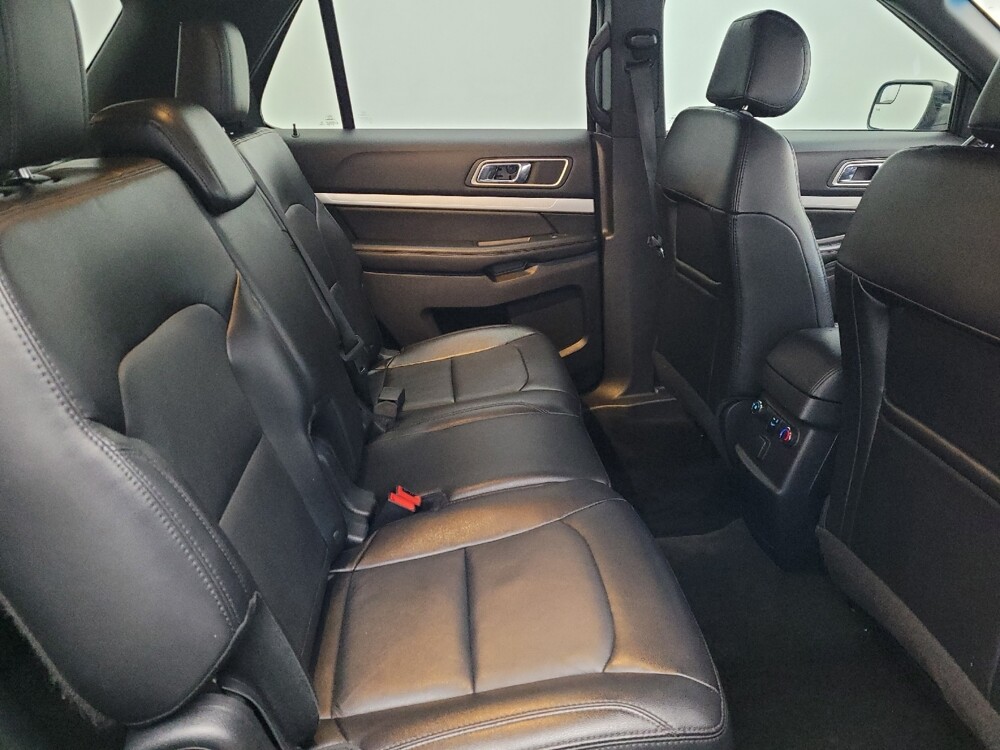 2016 Ford Explorer in Gainesville, FL 32609 - 18099543 19