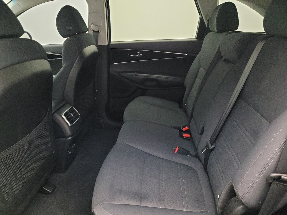 2018 Kia Sorento in West Palm Beach, FL 33409 - 18099544 18