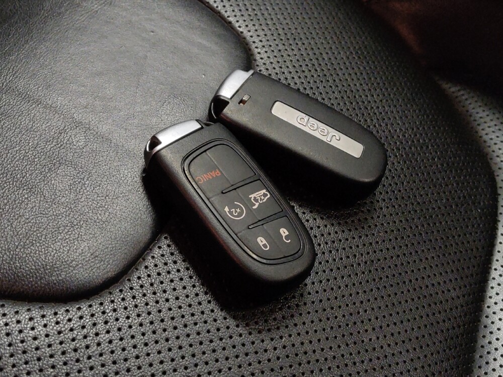 2021 Jeep Cherokee in Albuquerque, NM 87123 - 18099549 32