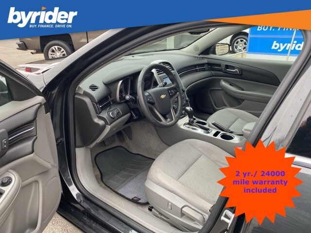 2015 Chevrolet Malibu in Conway, AR 72032 - 18099553 5