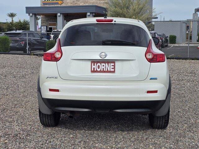 2013 Nissan Juke in Mesa, AZ 85212 - 18099555 42