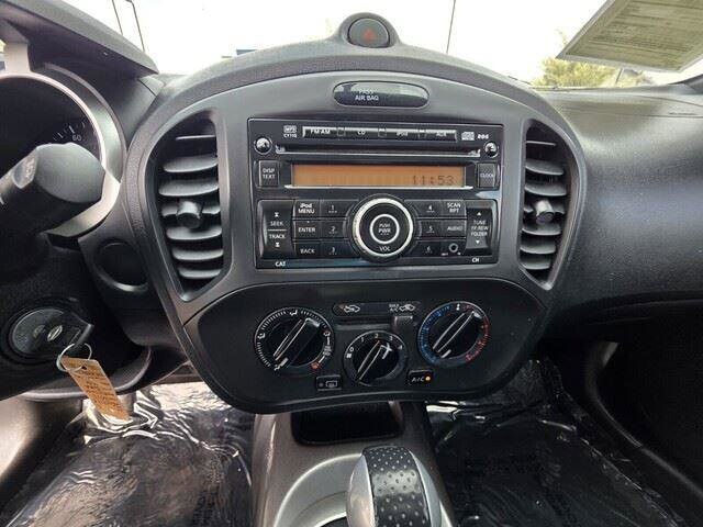 2013 Nissan Juke in Mesa, AZ 85212 - 18099555 20