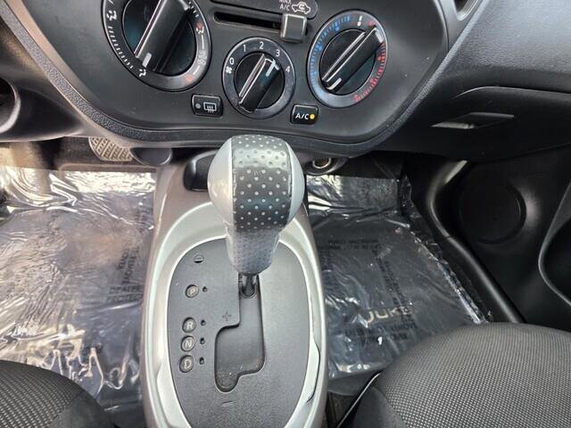 2013 Nissan Juke in Mesa, AZ 85212 - 18099555 57