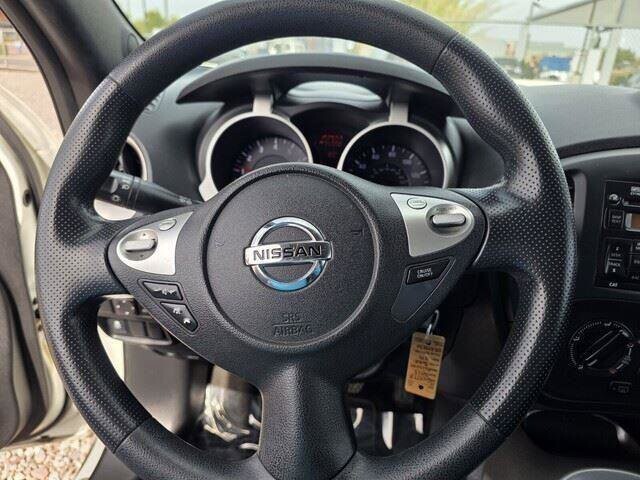 2013 Nissan Juke in Mesa, AZ 85212 - 18099555 25