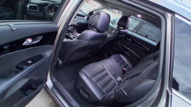 2016 Kia Sorento in Cartersville, GA 30120 - 18099558 6