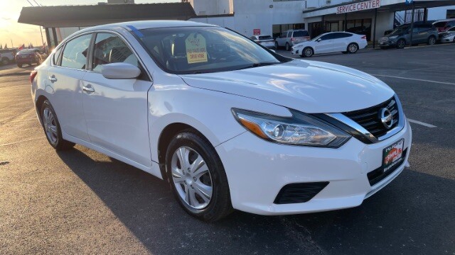 2016 Nissan Altima in Dallas, TX 75228 - 18099575 3