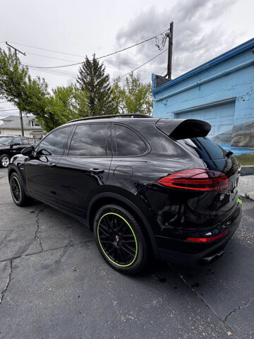 2015 Porsche Cayenne in Eastpointe, MI 48021 - 18099580 4