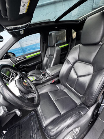 2015 Porsche Cayenne in Eastpointe, MI 48021 - 18099580 8