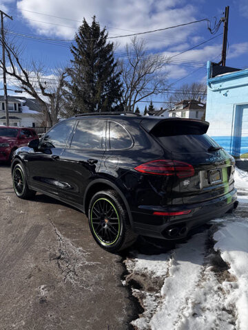 2015 Porsche Cayenne in Eastpointe, MI 48021 - 18099580 6
