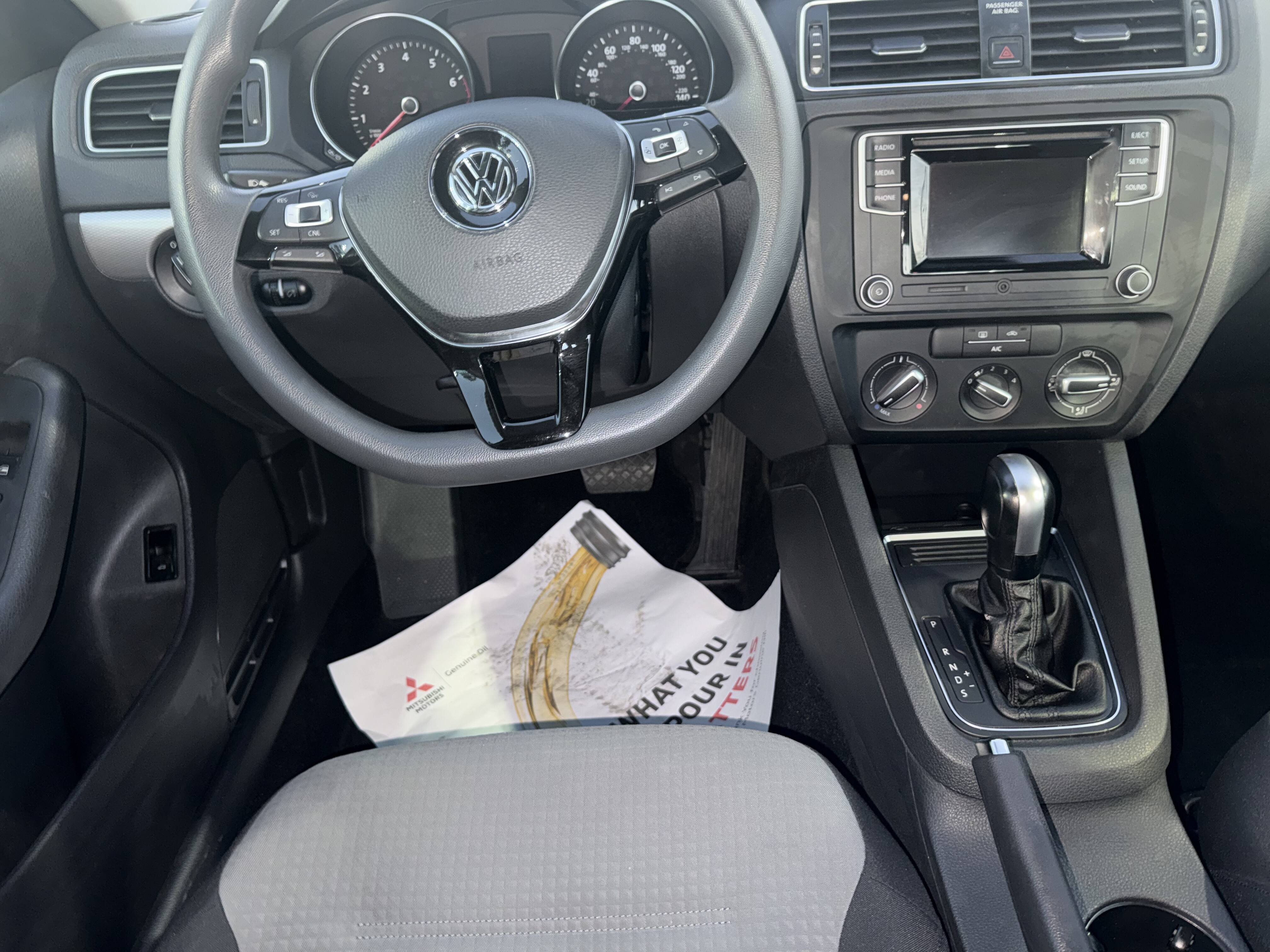 2018 Volkswagen Jetta in Phoenix, AZ 85022 - 18099586 7