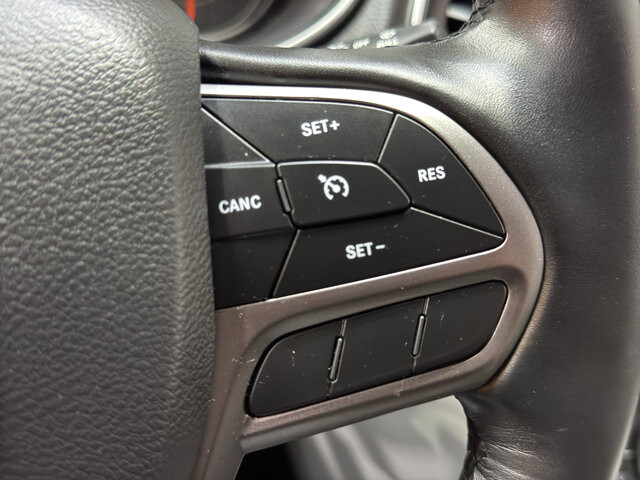 2020 Jeep Cherokee in Burlington, WI 53105 - 18099589 24