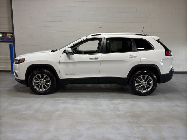 2020 Jeep Cherokee in Burlington, WI 53105 - 18099589 2