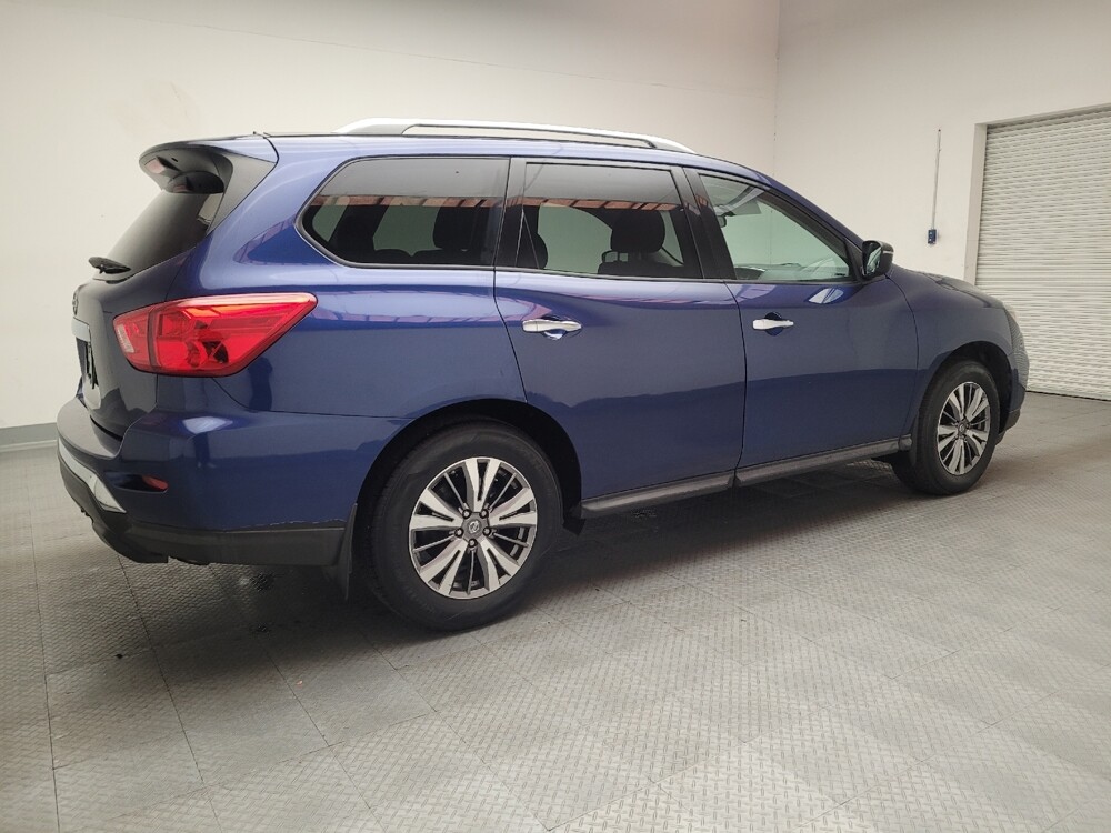 2018 Nissan Pathfinder in El Cajon, CA 92020 - 18099590 10