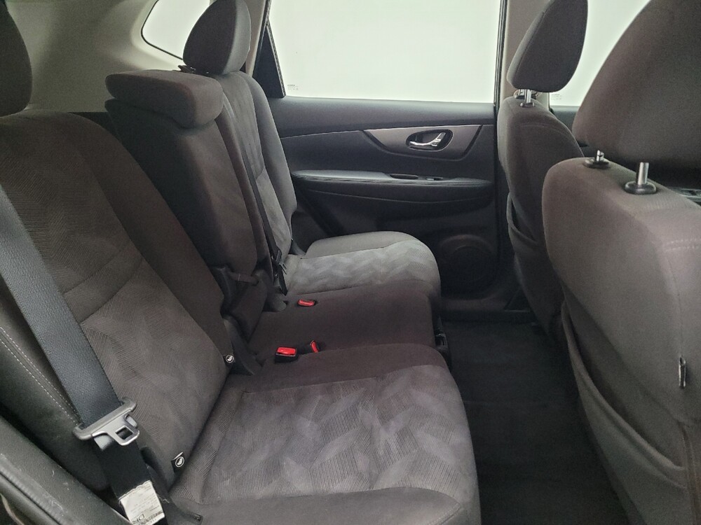 2016 Nissan Rogue in Downey, CA 90241 - 18099591 19