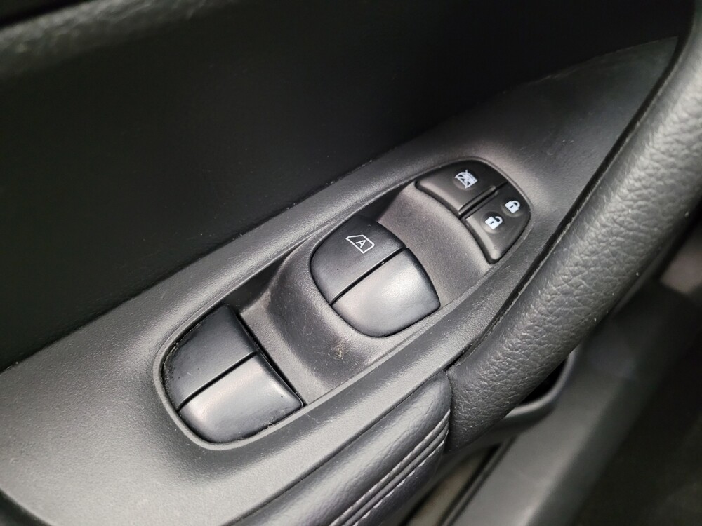 2016 Nissan Rogue in Downey, CA 90241 - 18099591 27