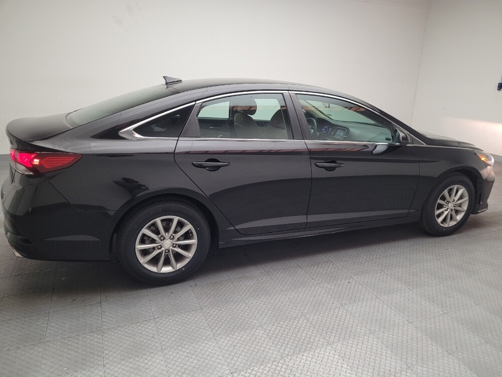 2019 Hyundai Sonata in Montclair, CA 91763 - 18099596 10