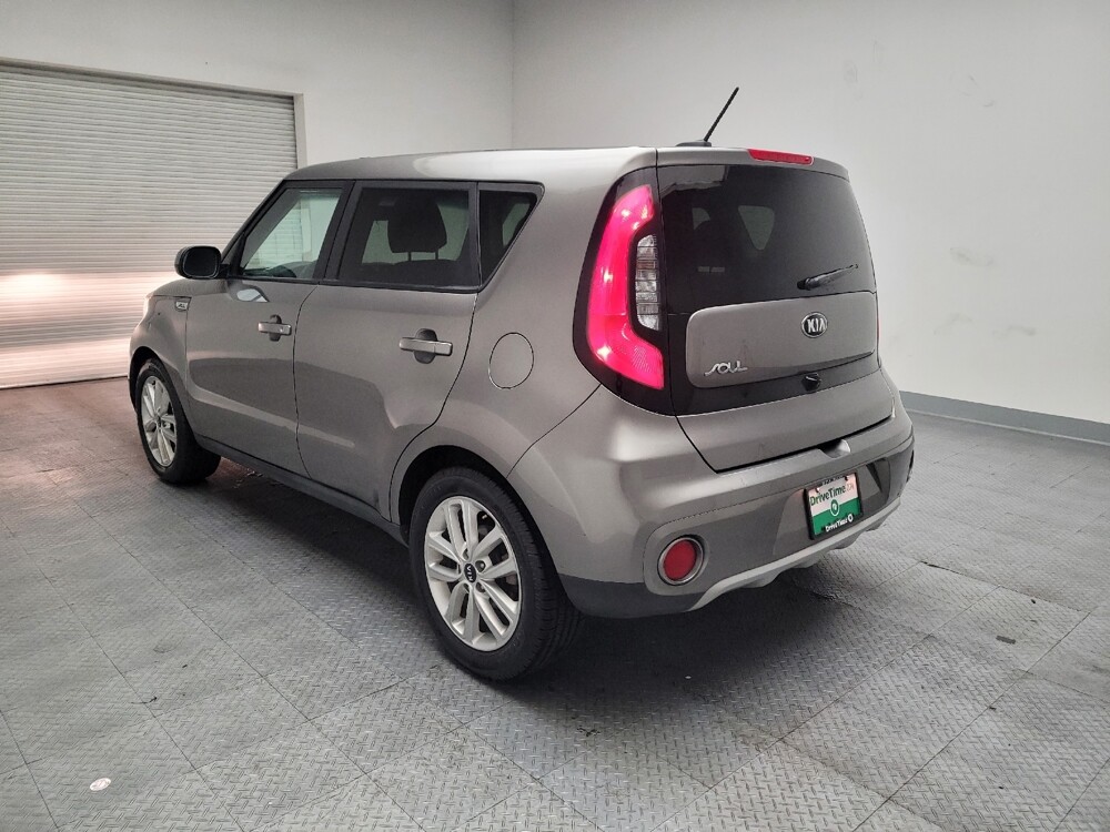 2019 Kia Soul in Riverside, CA 92504 - 18099597 5