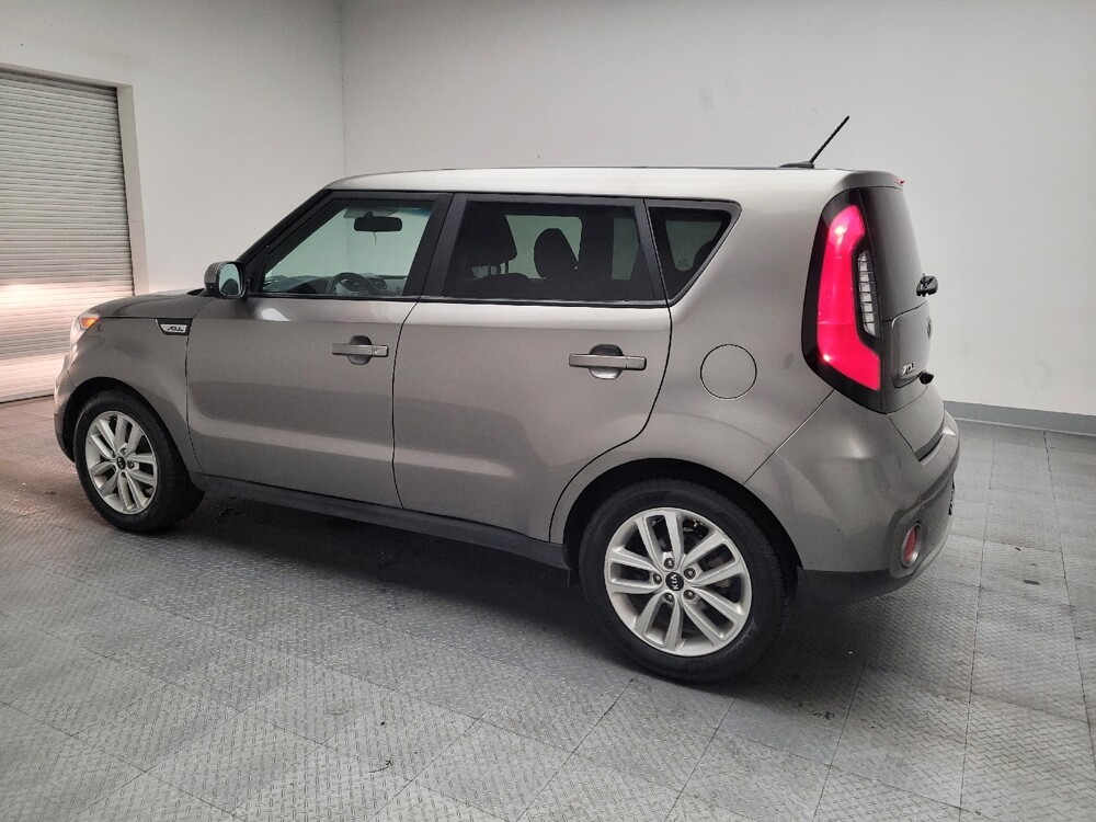 2019 Kia Soul in Riverside, CA 92504 - 18099597 3