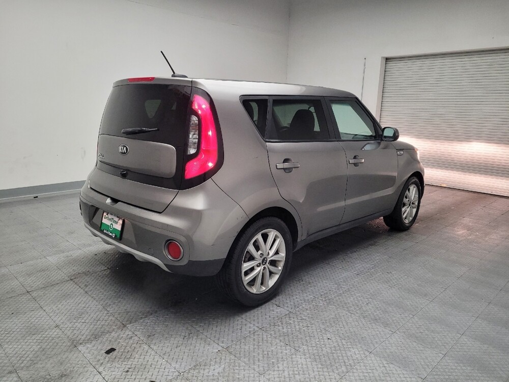 2019 Kia Soul in Riverside, CA 92504 - 18099597 9