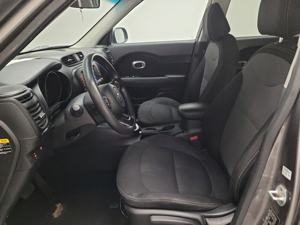 2019 Kia Soul in Riverside, CA 92504 - 18099597 17