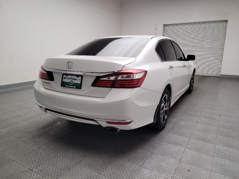 2017 Honda Accord in Downey, CA 90241 - 18099598 7
