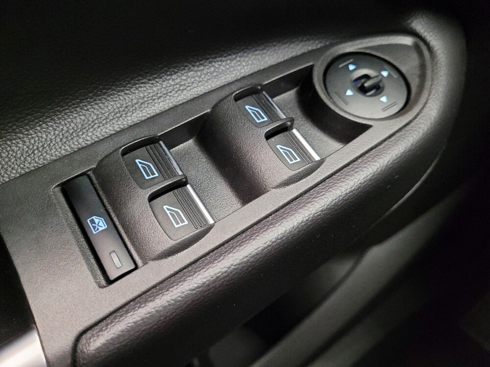 2019 Ford Escape in Riverside, CA 92504 - 18099603 27