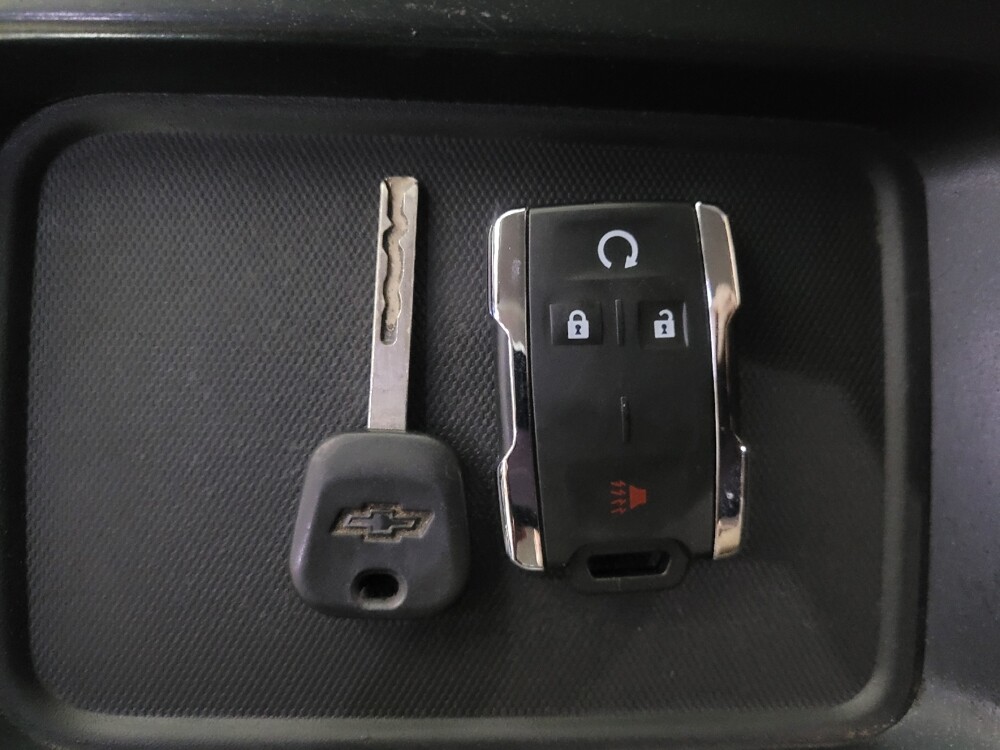 2018 Chevrolet Silverado 1500 in Knoxville, TN 37923 - 18099611 32