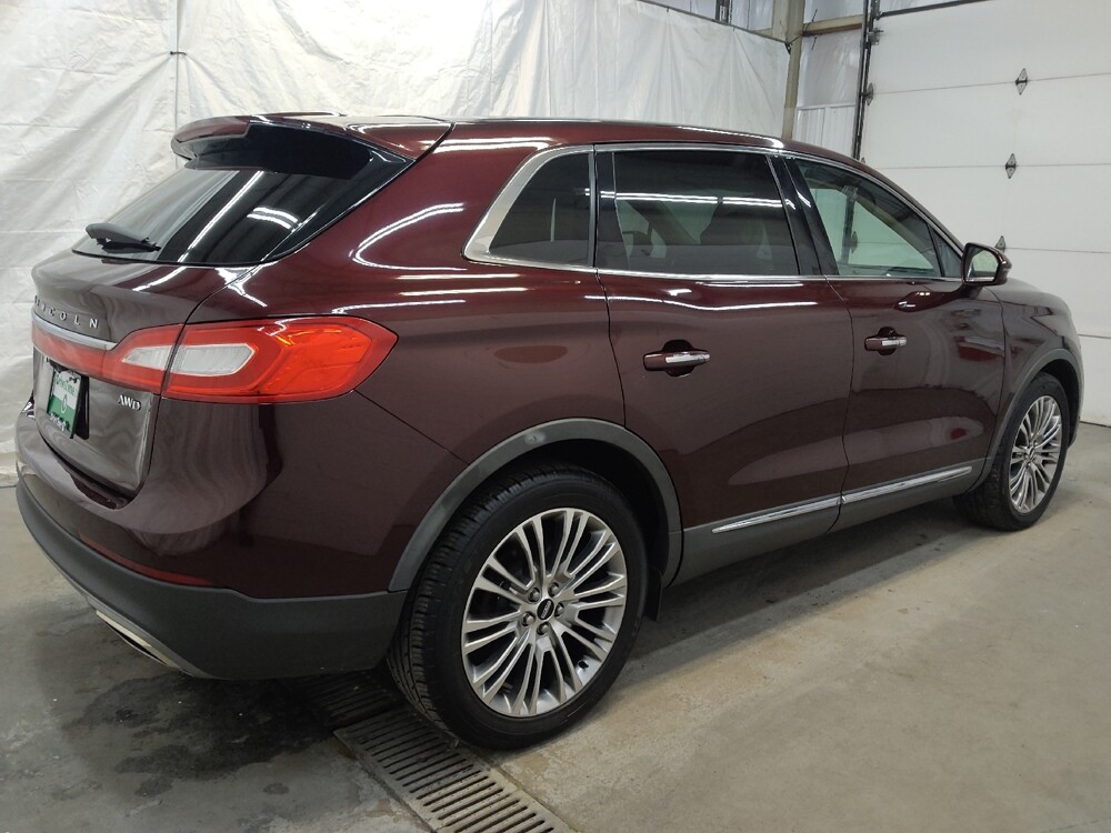 2017 Lincoln MKX in Fairfield, OH 45014 - 18099623 10