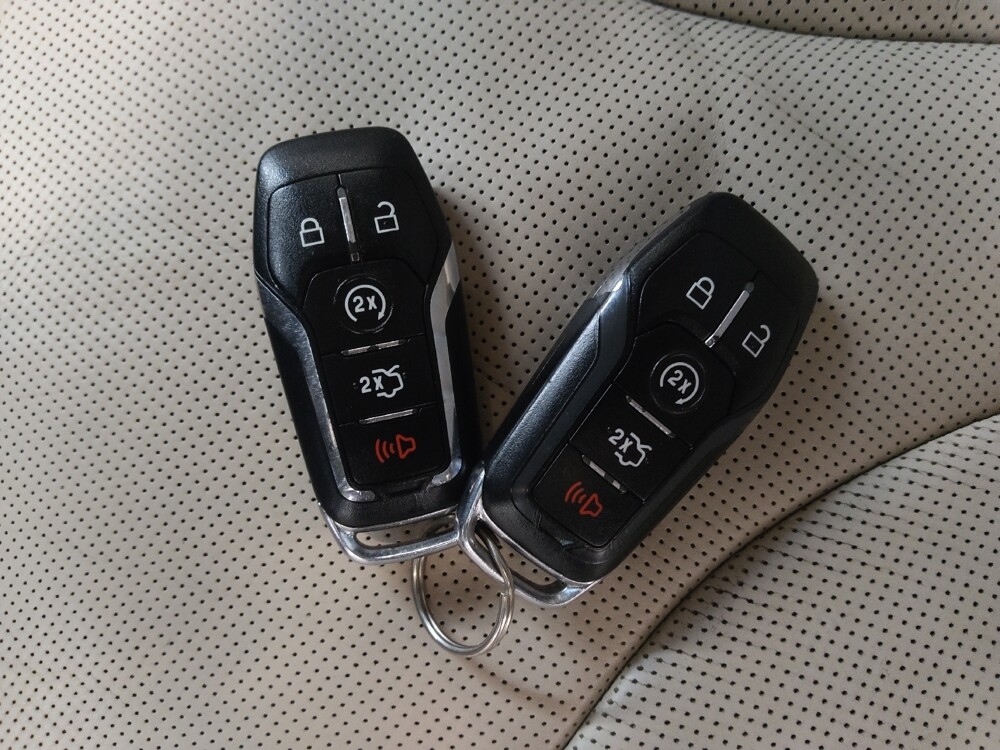 2017 Lincoln MKX in Fairfield, OH 45014 - 18099623 32