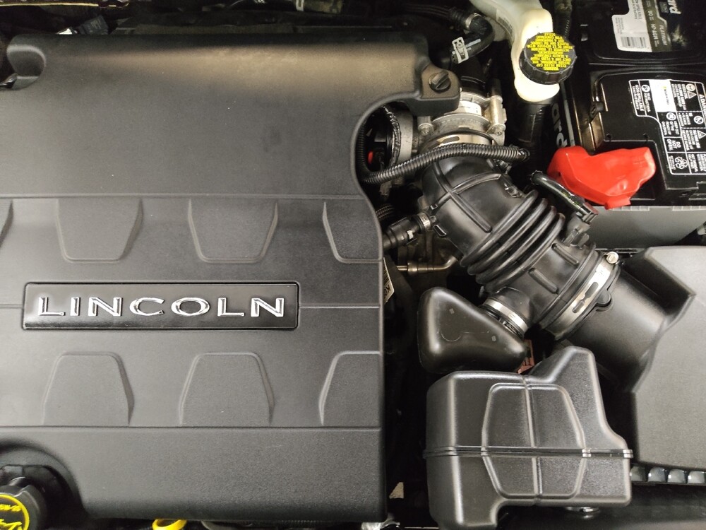 2017 Lincoln MKX in Fairfield, OH 45014 - 18099623 30