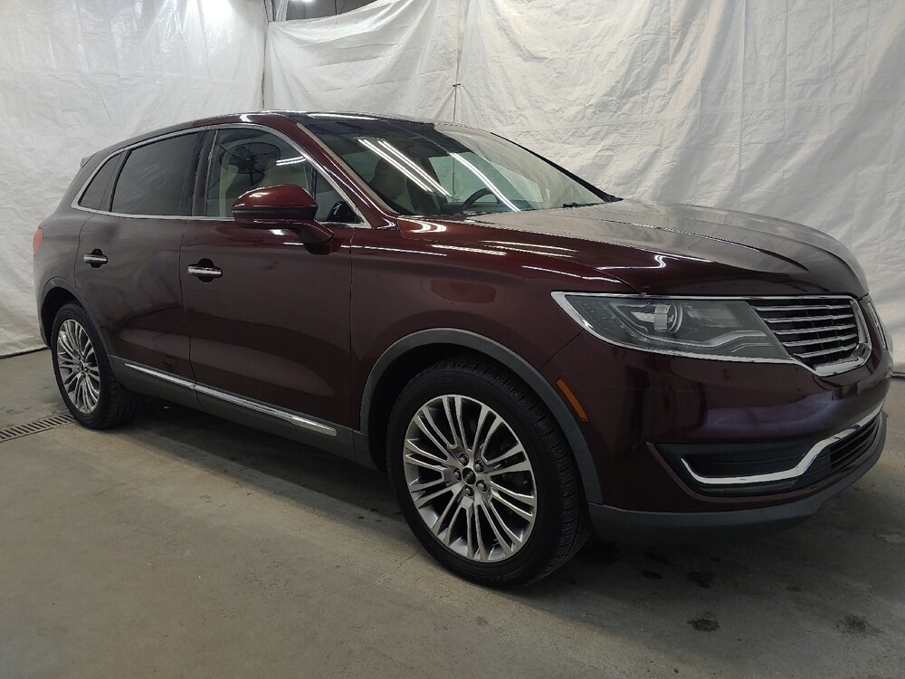 2017 Lincoln MKX in Fairfield, OH 45014 - 18099623 11