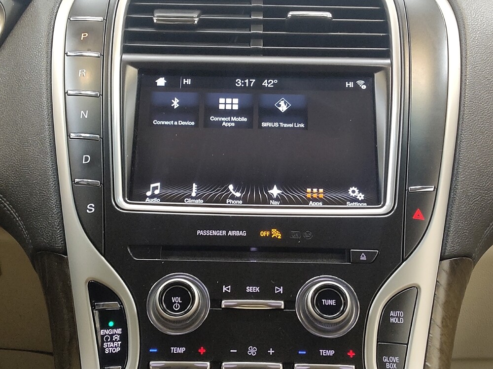 2017 Lincoln MKX in Fairfield, OH 45014 - 18099623 25