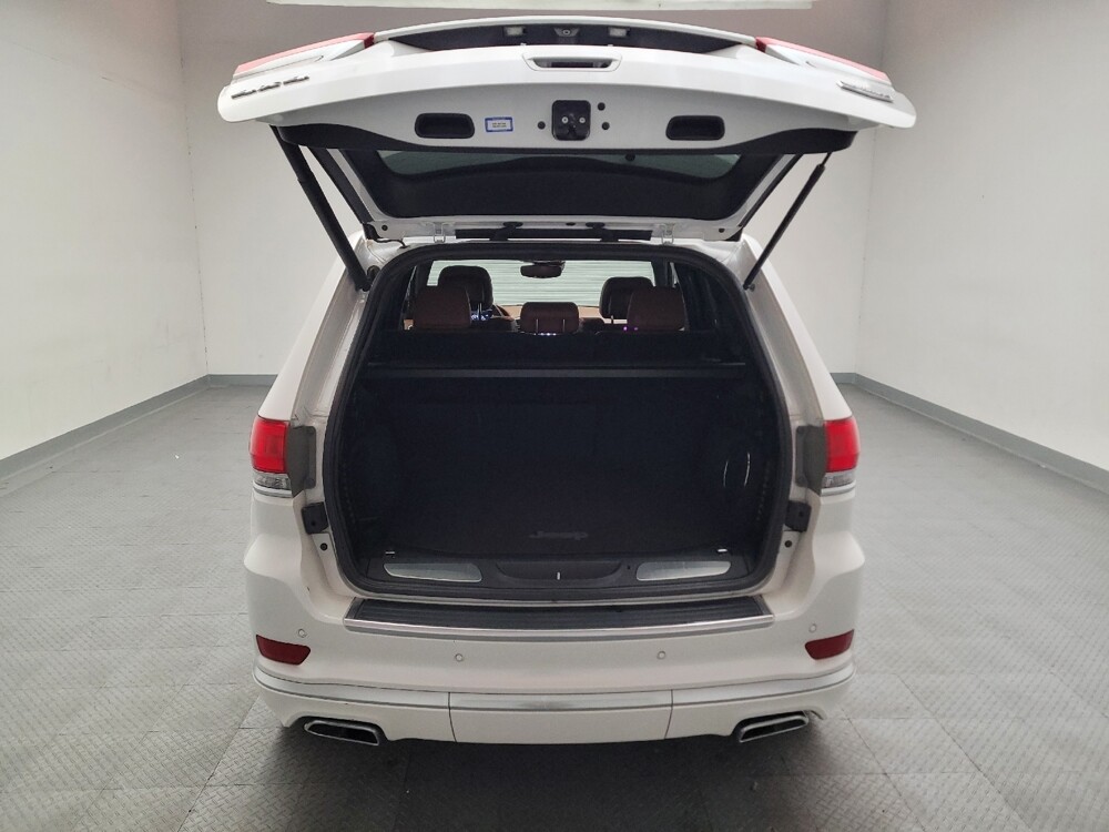 2018 Jeep Grand Cherokee in Riverside, CA 92504 - 18099625 29