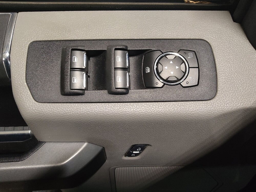 2015 Ford F150 in Plano, TX 75074 - 18099631 27