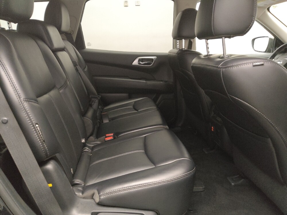 2018 Nissan Pathfinder in Round Rock, TX 78664 - 18099632 19