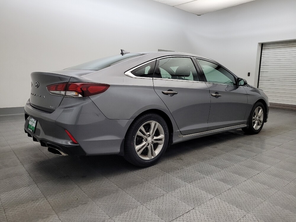 2018 Hyundai Sonata in Mesa, AZ 85210 - 18099638 10
