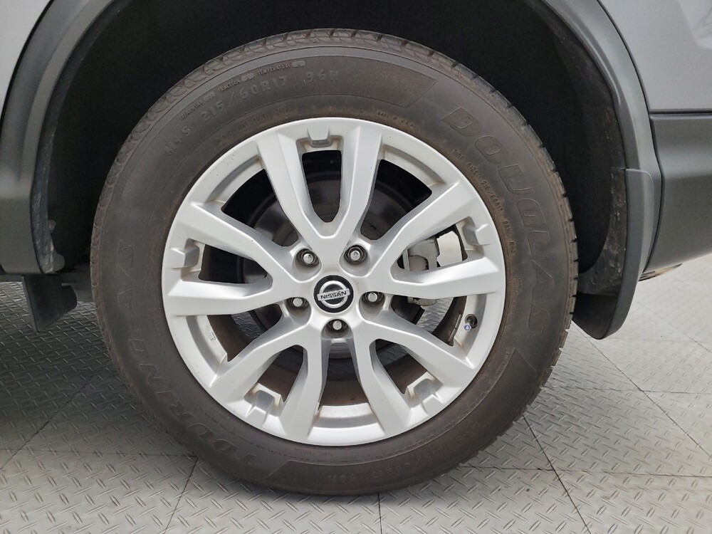 2021 Nissan Rogue Sport in Mesa, AZ 85210 - 18099643 31